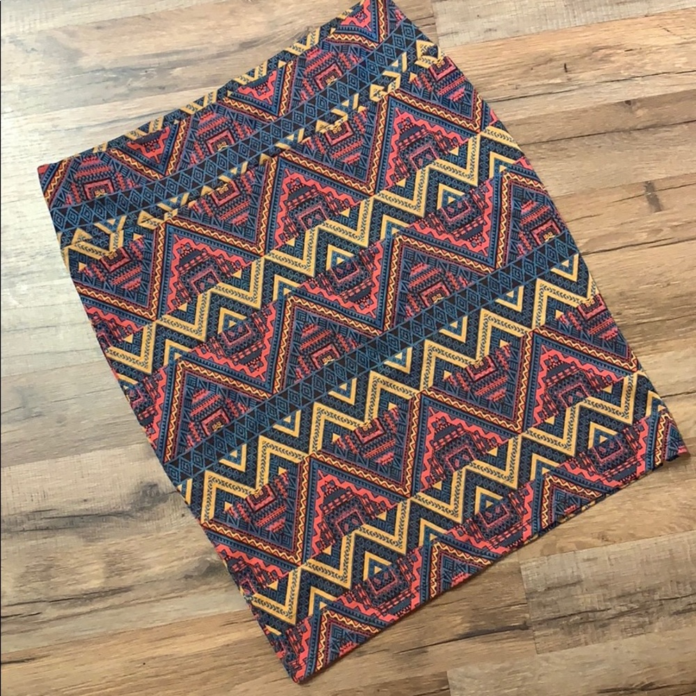 LuLaRoe Cassie pencil skirt